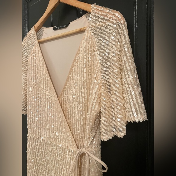 Zara Pale Pink Sequin Wrap Dress - Picture 3 of 5